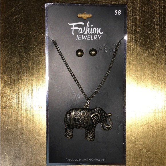 Jewelry - NWT Bronze Toned Elephant Necklace and Earring Set